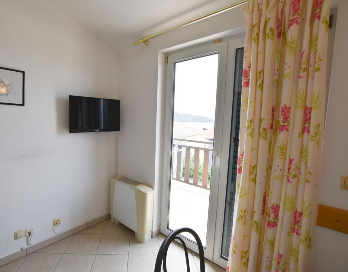 Apartments Karmen I Primosten Exterior photo