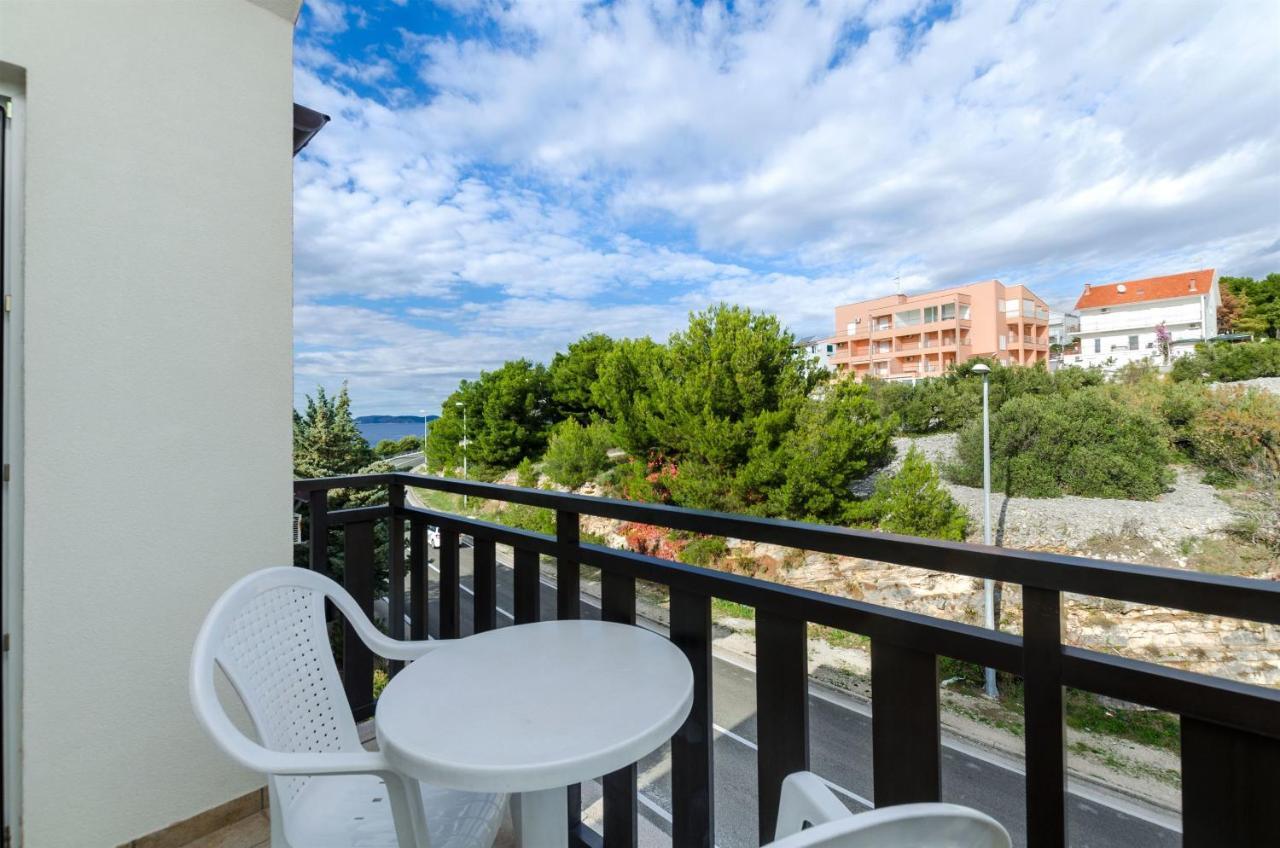 Apartments Karmen I Primosten Exterior photo